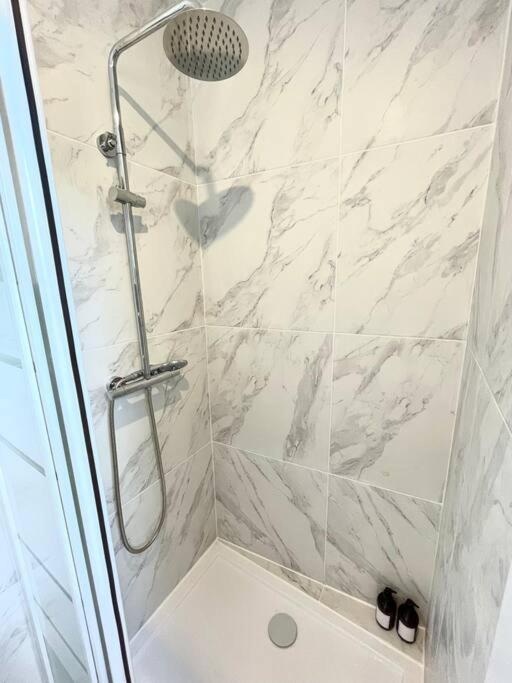 Studio 10Min Paris Centre I Cdg Drancy Exteriör bild
